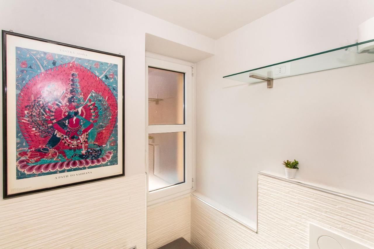 Apartment Corso Vittorio & Valentino Bright Studio